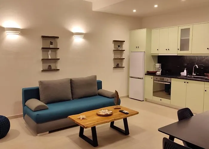 Aelia Mare Nr2 * Isternia (Tinos)